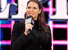 斯蒂芬妮主持兰迪职业生涯回顾《RAW 2013.12.31》