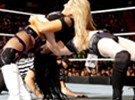 AJ·李&佩奇 vs 娜塔莉娅&艾玛《RAW 2014.07.22》