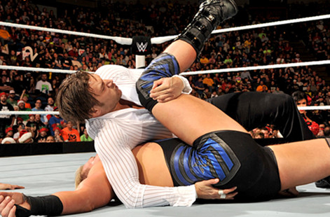 杰克·斯瓦格 vs. 范丹戈《RAW2014.12.23》