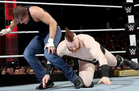 迪恩·安布罗斯对阵西莫斯《WWE RAW 2015.06.16》