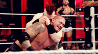 兰迪·奥顿&莱贝克对阵希莫斯&大秀哥《WWE RAW 2015.07.14》