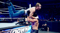 赛斯·罗林斯&凯文·欧文斯对阵塞萨罗&迪安·安布罗斯《WWE SmackDown 2015.07.31》