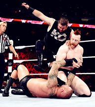 兰迪·奥顿&塞萨罗对阵希莫斯&凯文·欧文斯《WWE RAW 2015.08.18》