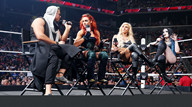 贝基·林奇,佩奇,夏洛特接受米兹TV专访《WWE RAW 2015.08.25》