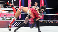 莎夏·班克斯对阵佩奇《WWE RAW 2015.09.08》