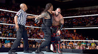 罗曼&迪恩对阵弑神组合《WWE RAW 2015.09.08》
