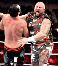 达德利男孩对阵弑神组合《WWE RAW 2015.11.17》