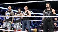 雷恩斯、安布罗斯和乌索兄弟准备战斗《WWE SmackDown 2015.12.02》