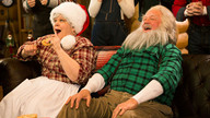 米兹和佩奇现身“圣诞老人小帮手”节目