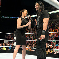 斯蒂芬妮和罗曼骂战升级《WWE RAW 2015.12.22》