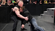 迪安·安布罗斯对阵布洛克·莱斯纳《WWE RAW 2016.02.23》