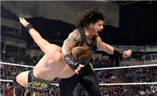 《SmackDown 2016.04.28》战报：罗曼激怒AJ