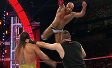 《RAW 1209期》图文直播：四重威胁赛