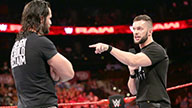 芬·巴洛尔和赛斯·罗林斯的对峙《WWE RAW 2016.08.02》