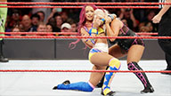 莎夏&贝莉对阵夏洛特&戴娜《WWE RAW 2016.09.20》