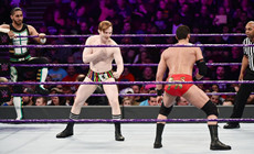 《RAW 2017.01.24》战报：新星冉冉升起，展现非凡实力。