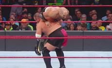 《RAW 2017.02.28》战报：萨摩亚·乔大杀四方，斯图曼重创雷恩斯优势依旧