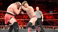 萨摩亚·乔对阵克里斯·杰里科！《WWE RAW 2017.04.18》