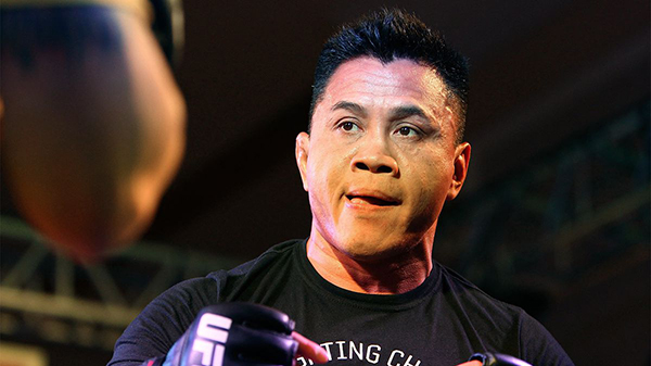 康李(Cung Le)