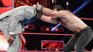 山姆森再战阿波罗，导师奥尼尔爆发！《WWE RAW 2017.09.26》