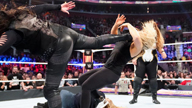 女子双打冠军赛，萨摩亚双塔再战拥抱女王！《WWE Fastlane 2019》
