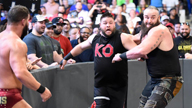 凯文·欧文斯对阵博比·鲁德，人间怪兽横扫全场！《WWE RAW 2018.05.29》