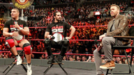 新任双打冠军出席脱口秀，赛斯误伤队友！《WWE RAW 2018.01.23》