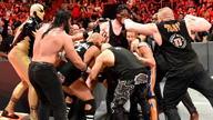 凯恩攻击野兽布洛克，火药味十足！《WWE RAW 2018.01.02》
