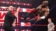 单打赛，巴伦·科尔宾对阵阿波罗·克鲁斯！《WWE RAW 2019.03.26》