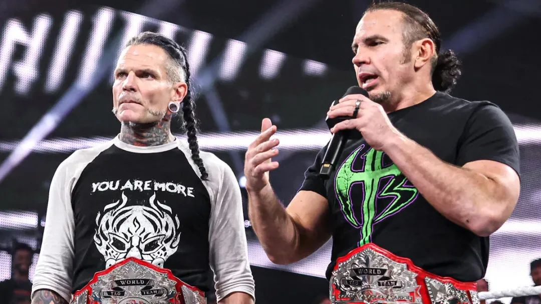 AEW剧情不给力，哈迪兄弟吐槽老东家，主动示好WWE！