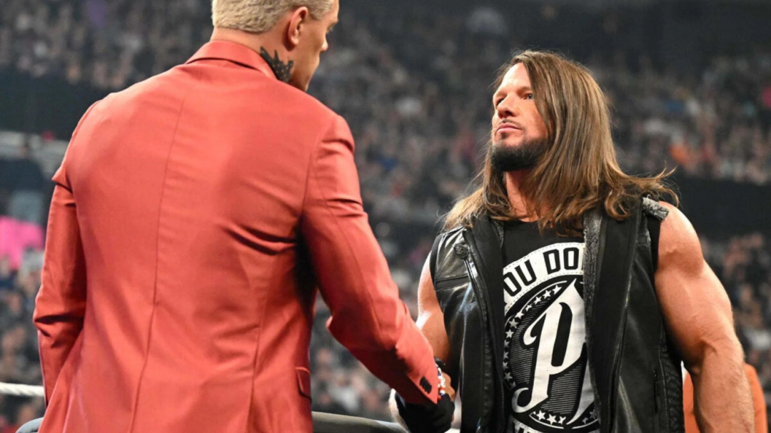 科迪疑似受伤，前WWE选手看好美国恶魔长期戴冠，未来有望对阵巨石强森！