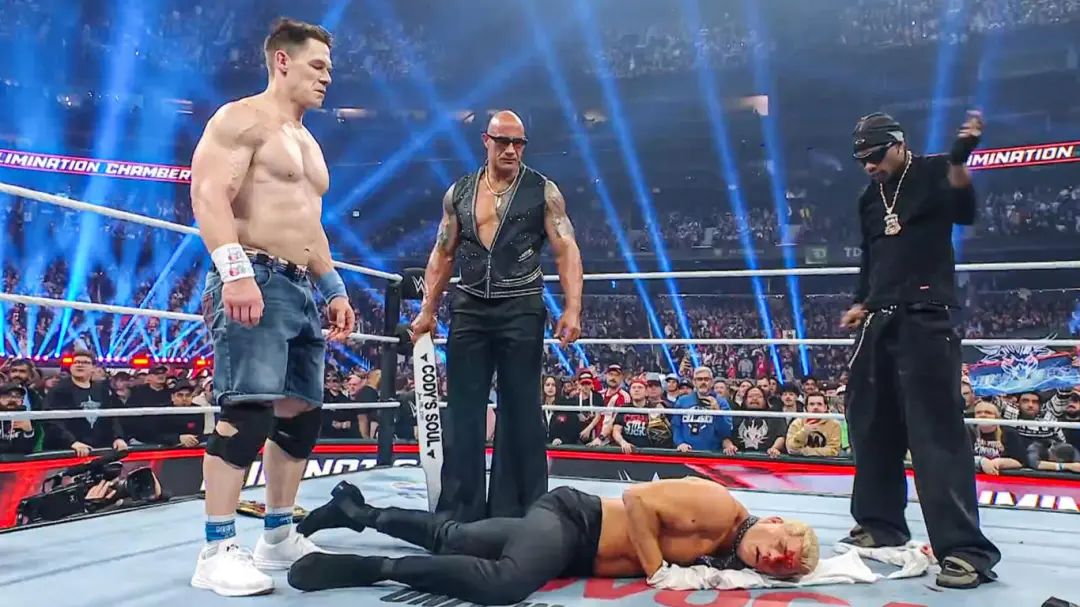吊人胃口！巨石强森长期缺席引发热议，名人堂成员吐槽WWE！