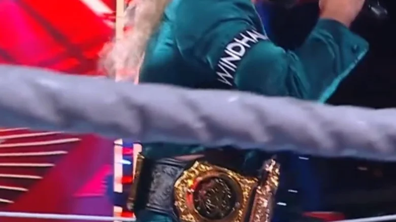 有心了，WWE再次致敬布雷·怀亚特，科迪罗兹为大布打抱不平！